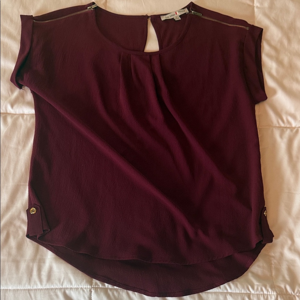 Chic Burgundy Women's Blouse
